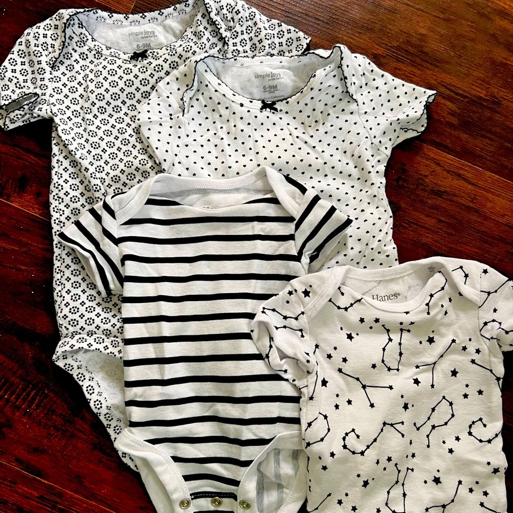Black and white onesie bundle